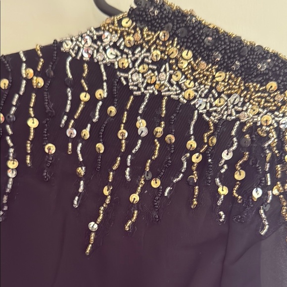 Mac Duggal Blue Sequin Embellished Plunge Maxi Dress - Picture 9 of 13